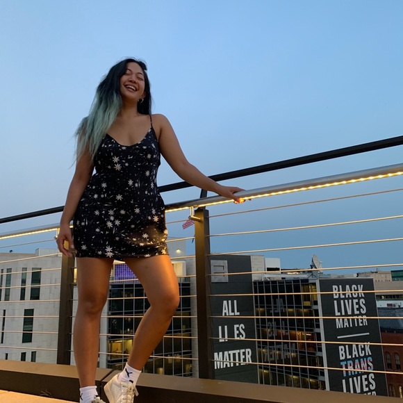 Meet Your Posher, Meg! - Picture 2 of 3